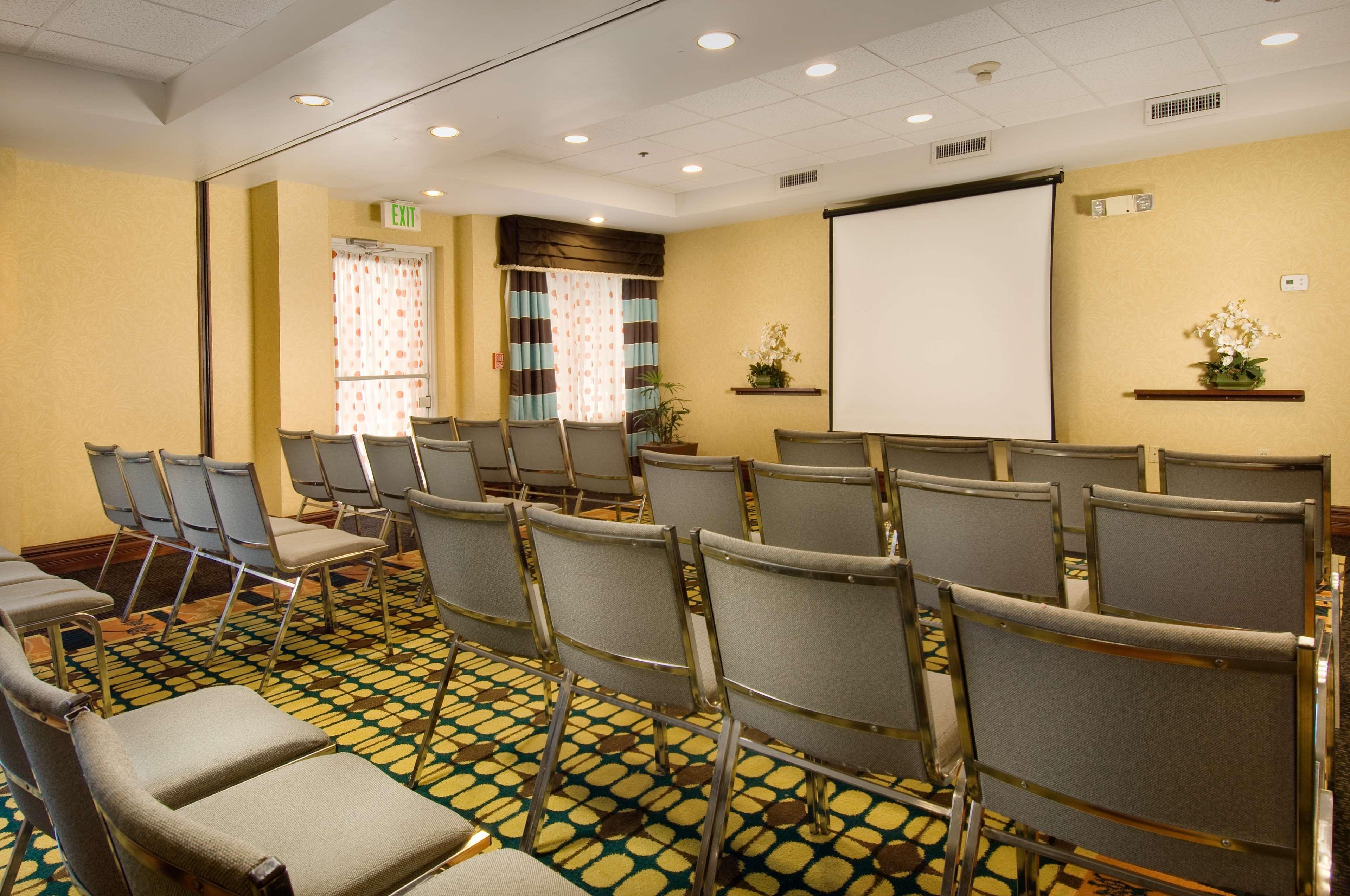 Hampton Inn & Suites Fort Lauderdale Airport Hollywood Bekvämligheter bild